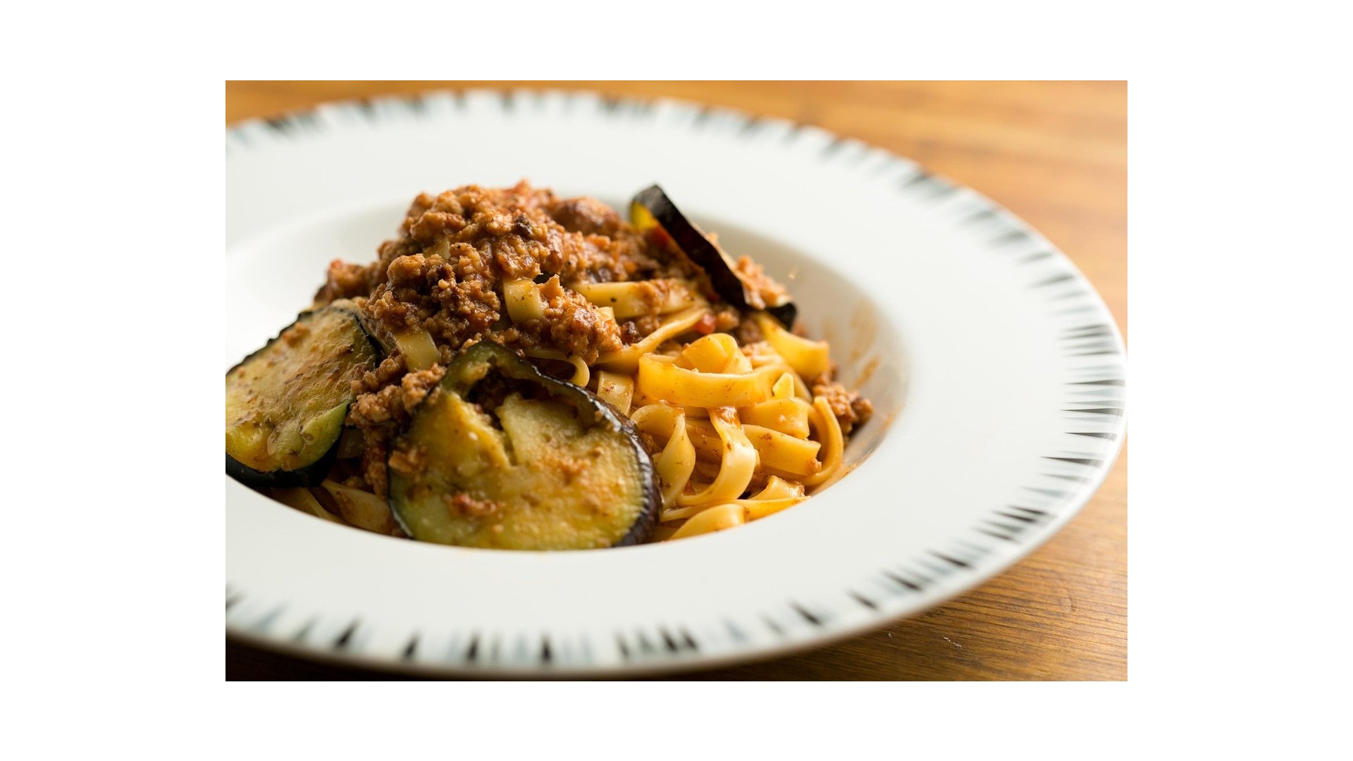 come-si-fa-il-sugo-alle-verdure